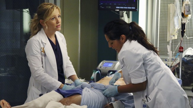 Grey's Anatomy saison 10 : Espoir et désespoir (spoiler) - calzona au plus mal