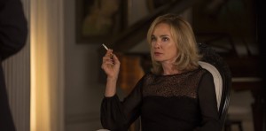 American Horror Story : Jessica Lange confirme son départ - une