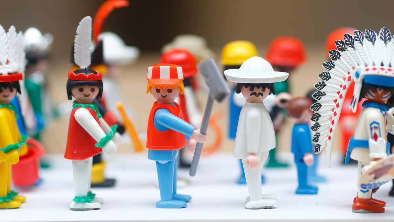 Playmobil : le directeur de l’animation de La Reine des Neiges réalisateur