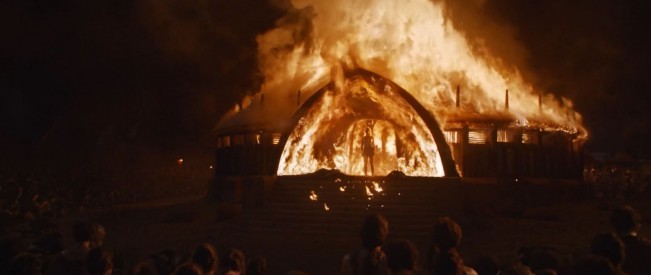 Game if Thrones Khaleeesi en flamme dothraki saison 6