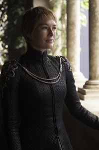 Game-of-thrones-critique-final-saison-6-ocs-Darth-Cersei-Reine-de-Westeros-sur-le-trone-feminisme-