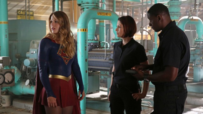 supergirl-saison-2-nouvelles-dynamiques-et-superman-en-renfort-3