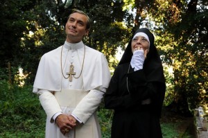 the-young-pope-saison-1-une-serie-divine-2