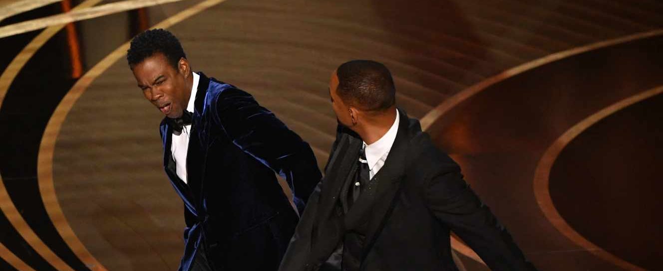 Oscars 2022 : Will Smith gifle Chris Rock avant de remporter un Oscar